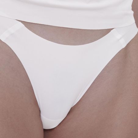 Sloggi Zero Feel 2.0 Tiny Tanga Ivoor