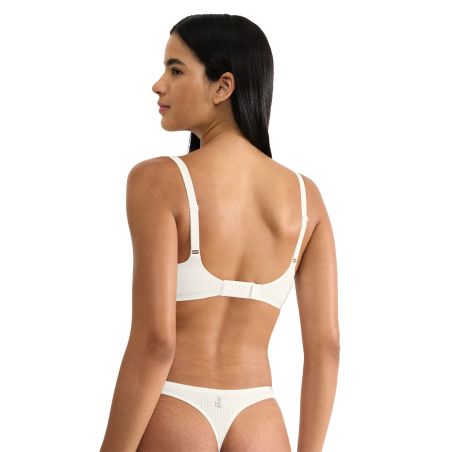 Sloggi Dames Zero Feel Pure Soft Bra Ivoor